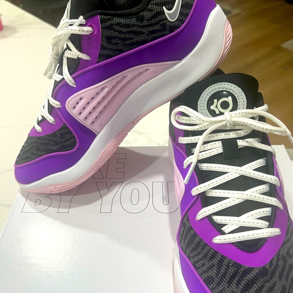 Brand new, in box, never worn, custom KD Nike basketball shoes. Women’s 8.5